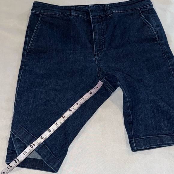Ralph Lauren Blue Jean Shorts Tailored Fit Above Knee Women's Size 6 - Picture 6 of 13